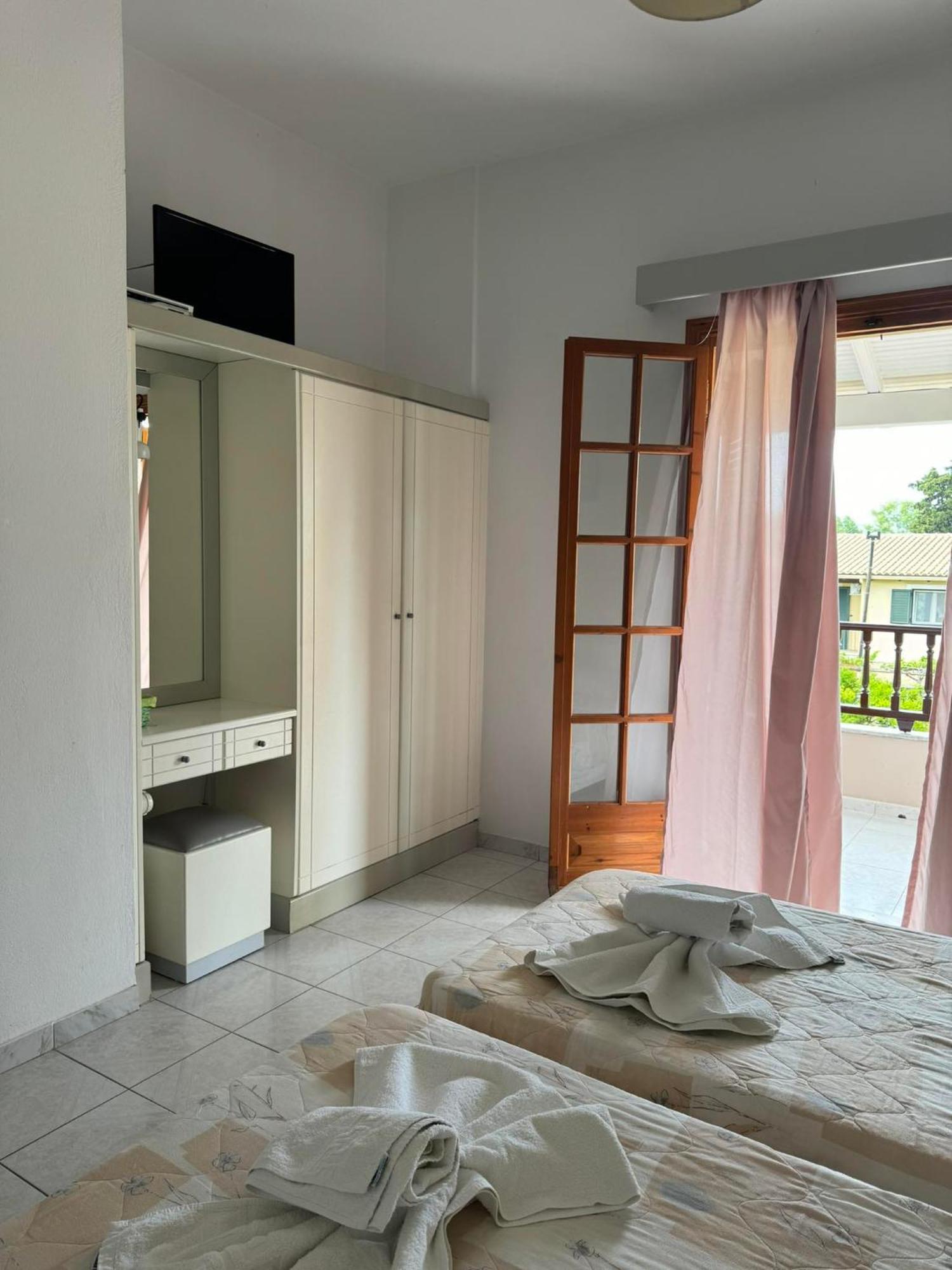 Villa Sofia Acharavi  Esterno foto